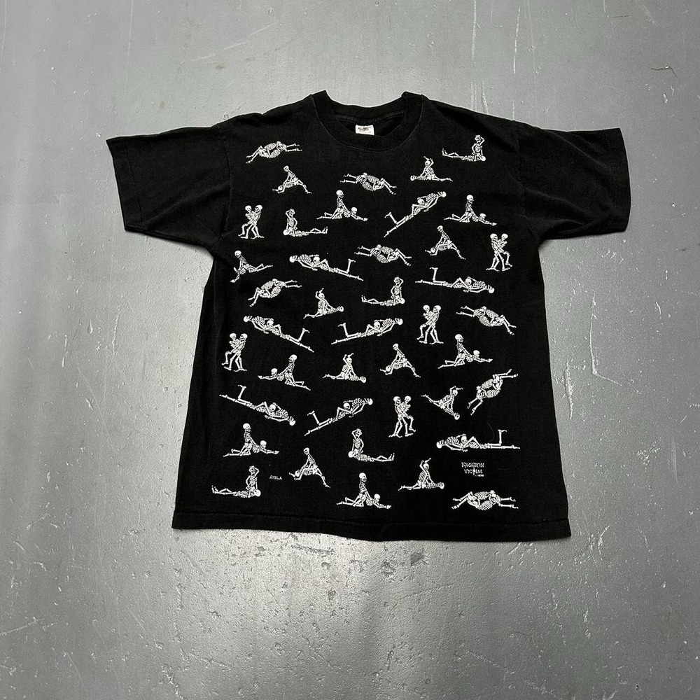 Vintage Fashion Victim 1990 Skeletons Sex T-Shirt XL Single Stitch aop
